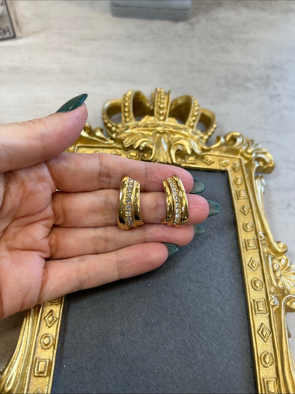 Vintage Avon Gold Crystal Accent Hoop Earrings - Women Jewelry